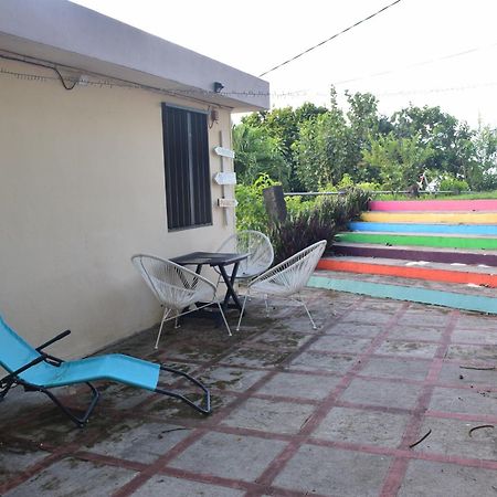 Top Hill Hostel- Martinique- Auberge Dortoir La Trinité Kültér fotó