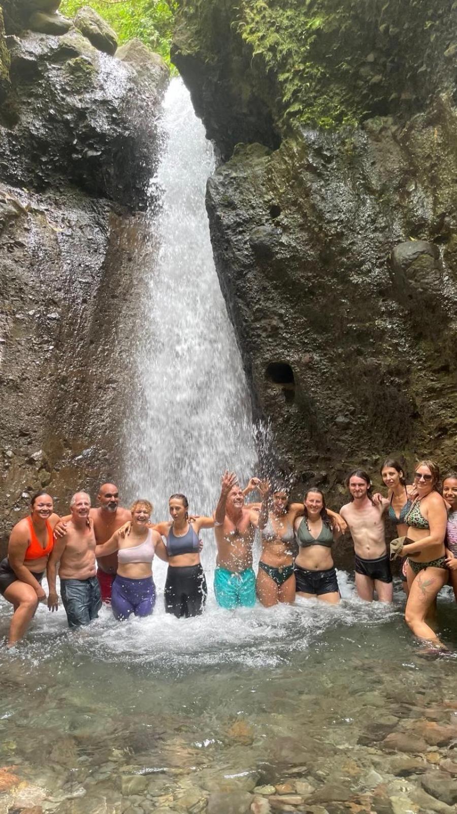 Top Hill Hostel- Martinique- Auberge Dortoir La Trinité Kültér fotó